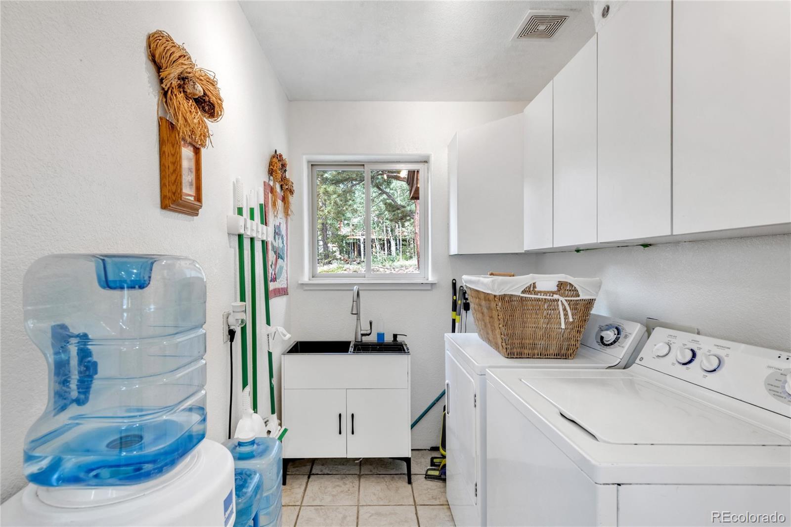 634 N Dory Lakes Drive Black Hawk CO 80422