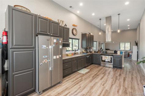854 N Russellville Road Franktown CO 80116