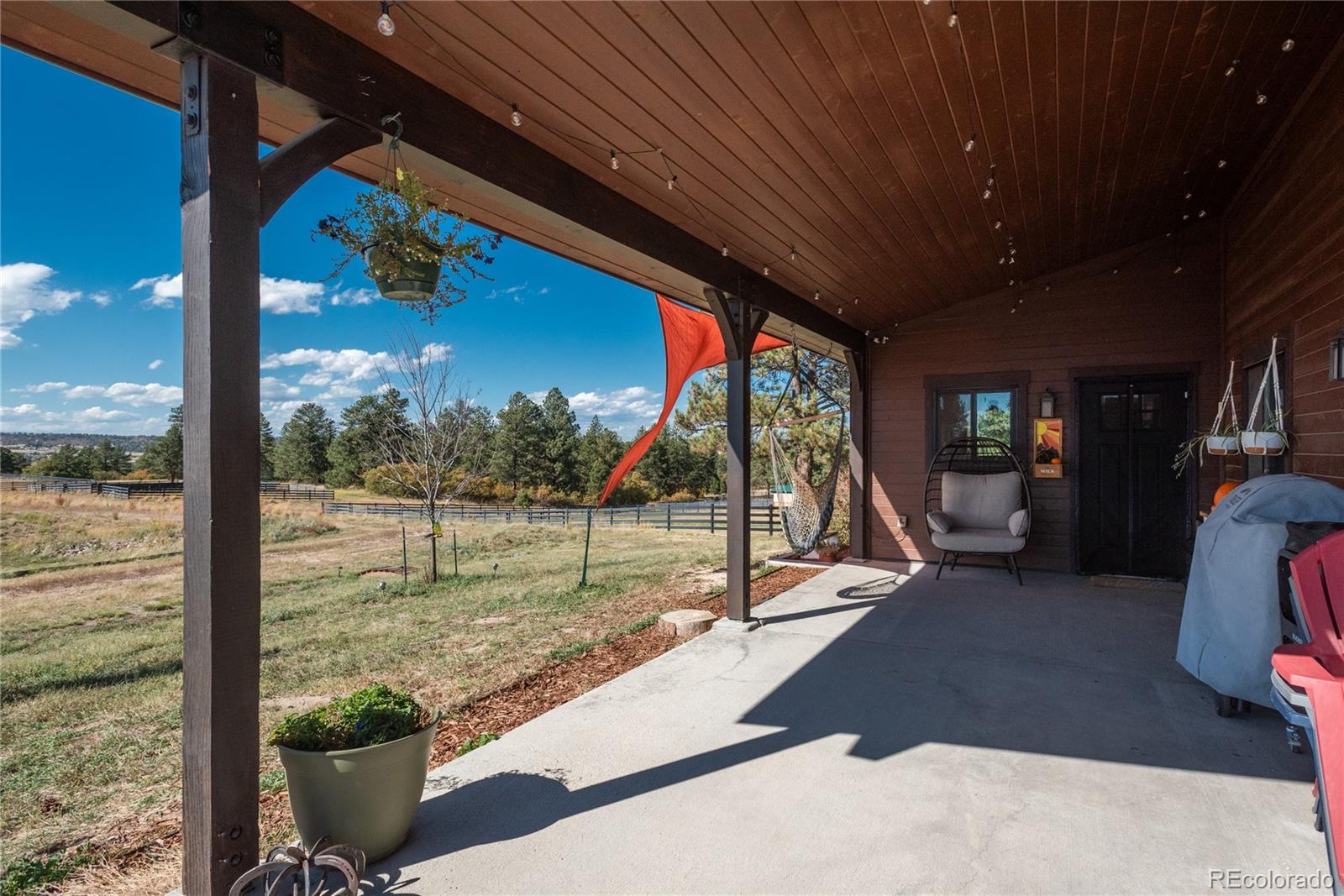 854 N Russellville Road Franktown CO 80116