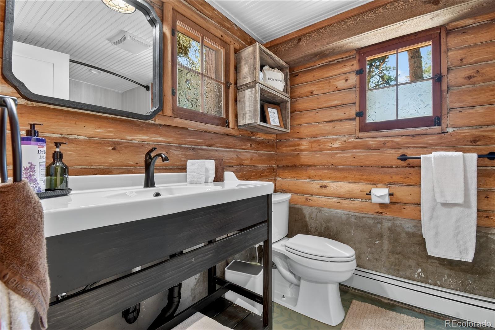 23301 Shoshone Road Indian Hills CO 80454