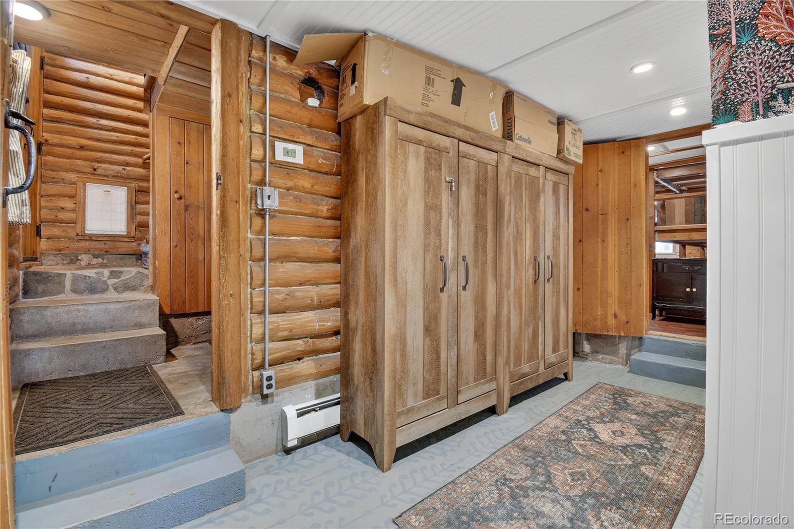 23301 Shoshone Road Indian Hills CO 80454