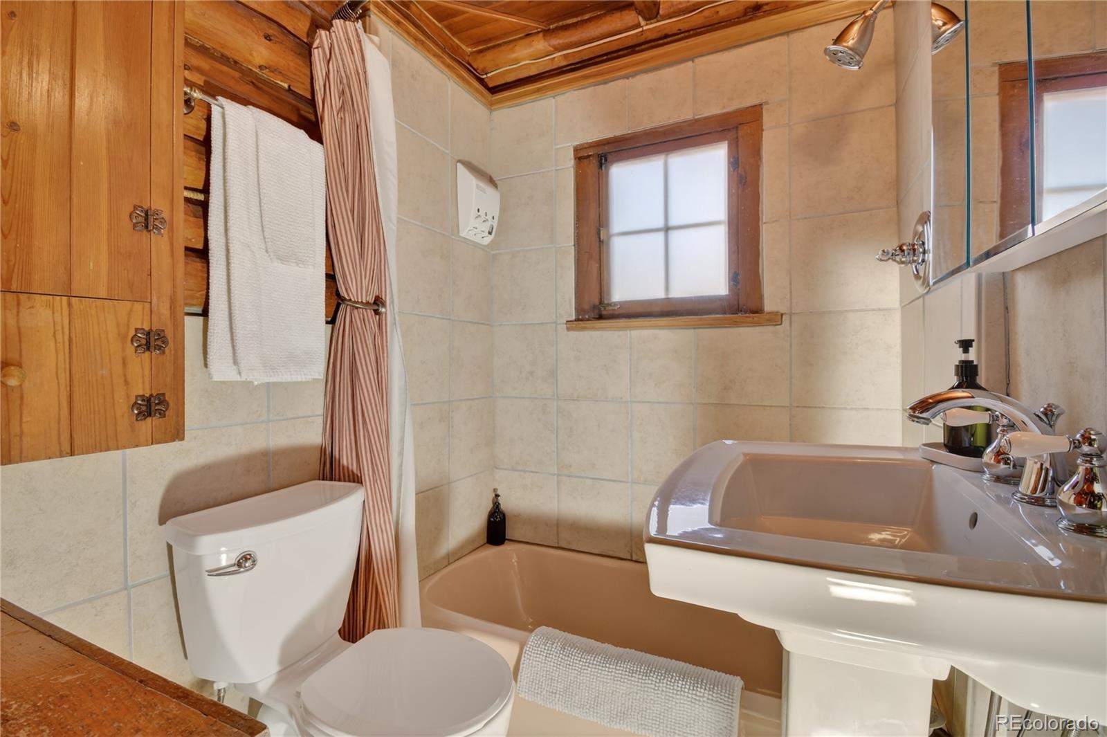 23301 Shoshone Road Indian Hills CO 80454