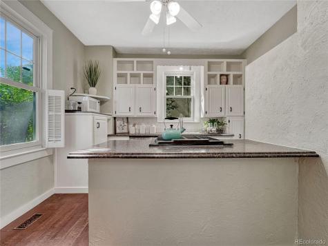 517 E San Miguel Street Colorado Springs CO 80903