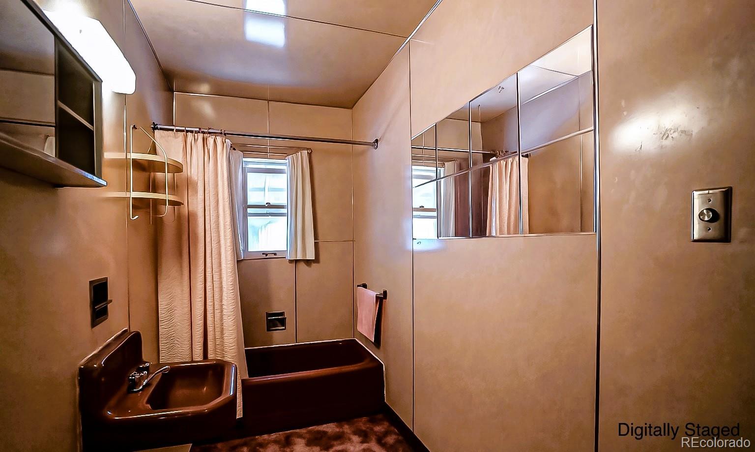 301 E 7th Street Walsenburg CO 81089