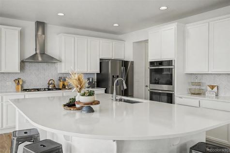 3845 Eaton Park Street Aurora CO 80019