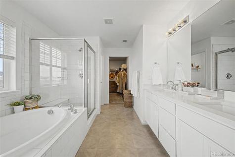 3845 Eaton Park Street Aurora CO 80019