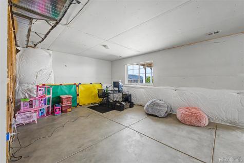 3845 Eaton Park Street Aurora CO 80019