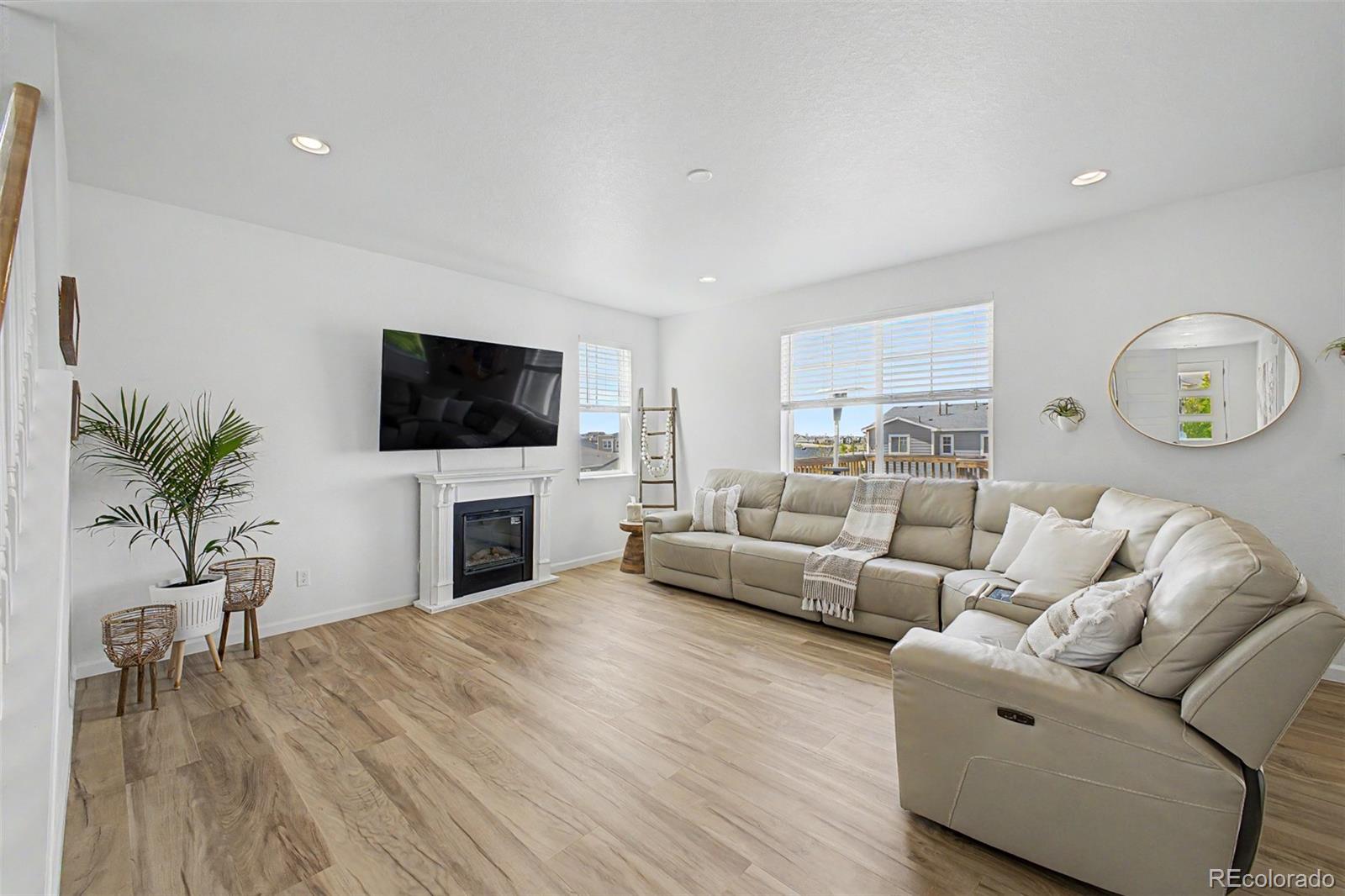 3845 Eaton Park Street Aurora CO 80019