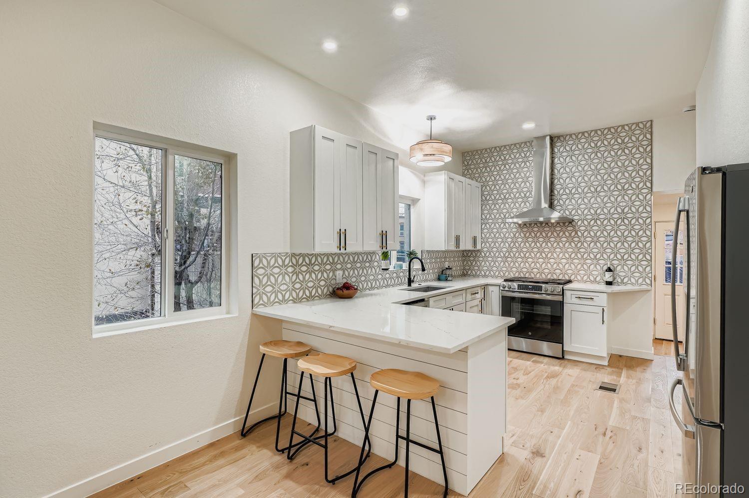 2423 Glenarm Place Denver CO 80205