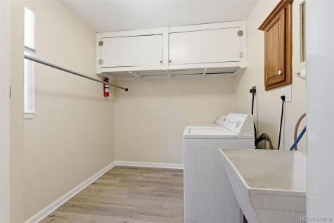 1297 Worchester Street Aurora CO 80011