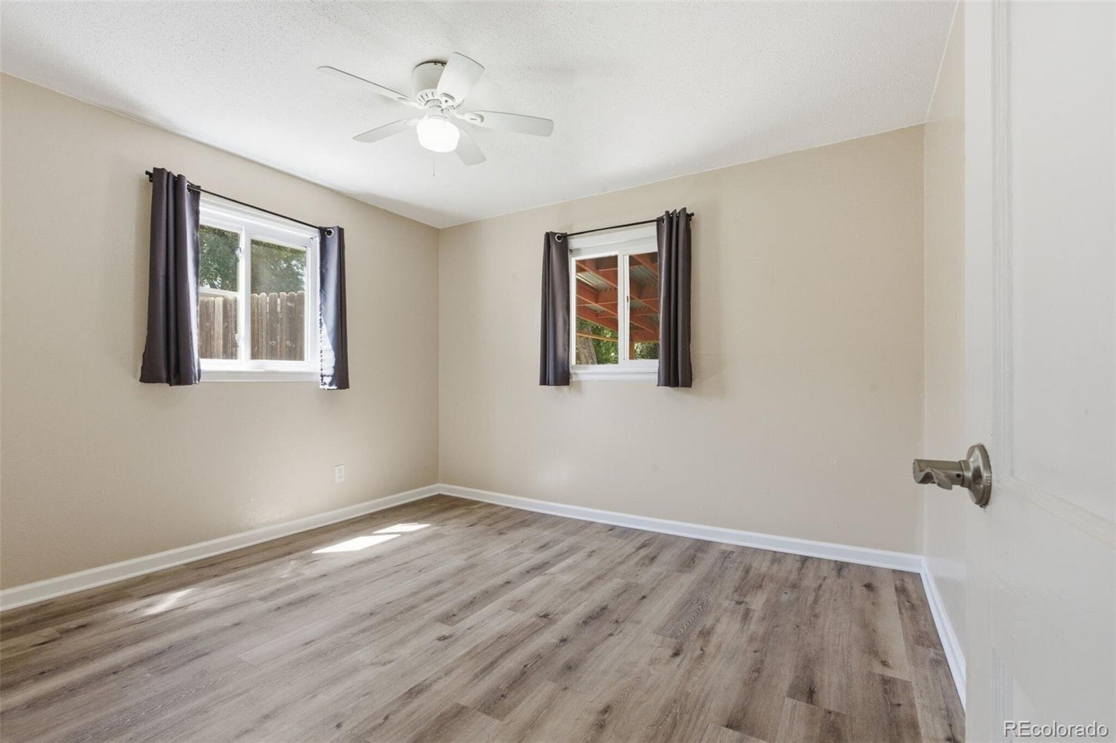1297 Worchester Street Aurora CO 80011