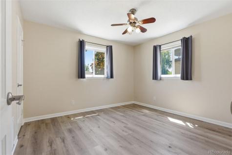 1297 Worchester Street Aurora CO 80011