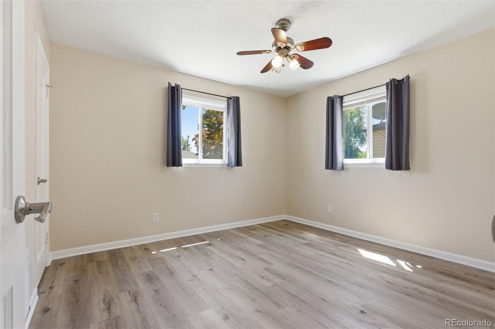 1297 Worchester Street Aurora CO 80011