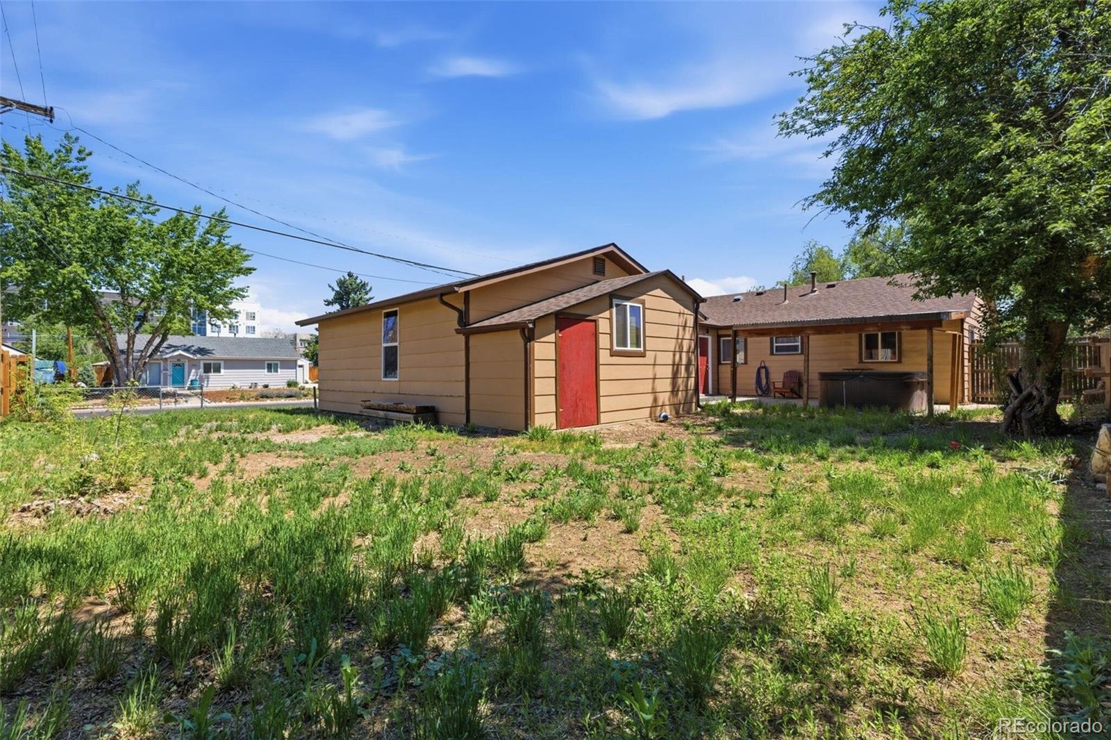 1297 Worchester Street Aurora CO 80011