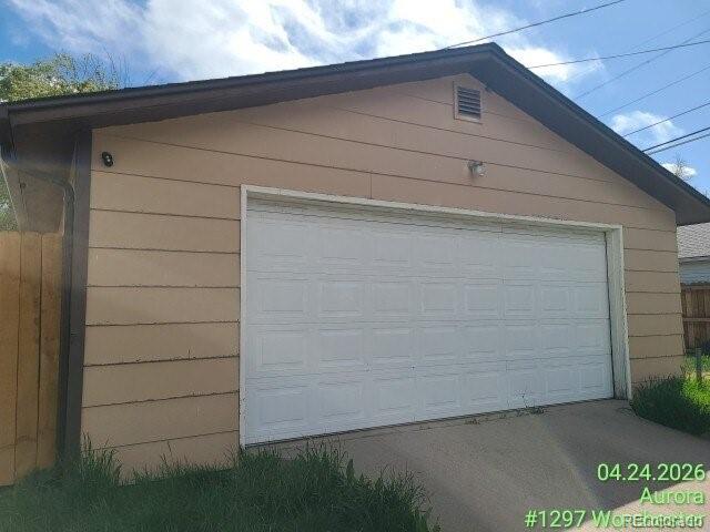 1297 Worchester Street Aurora CO 80011