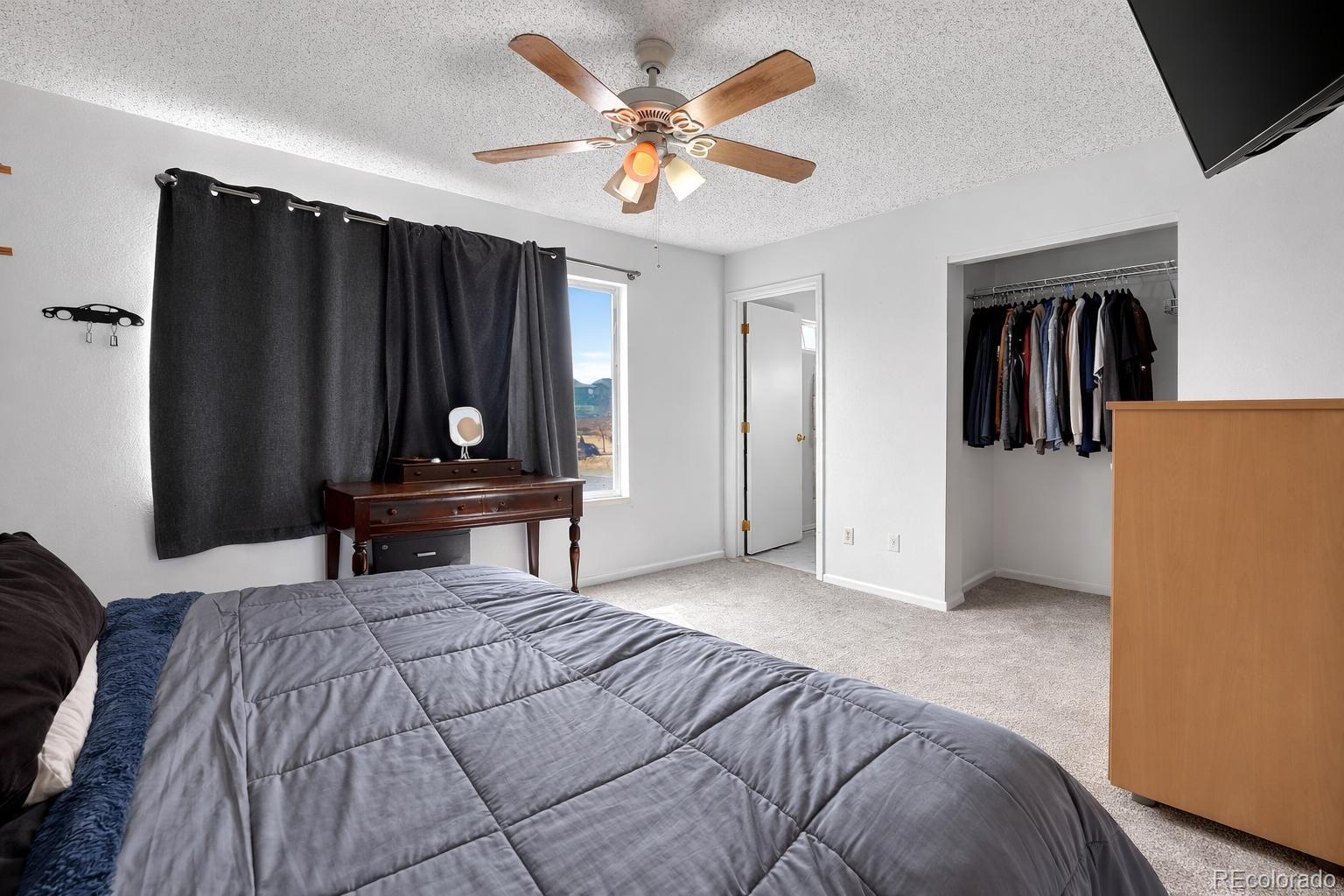 15852 E 48th Place Denver CO 80239