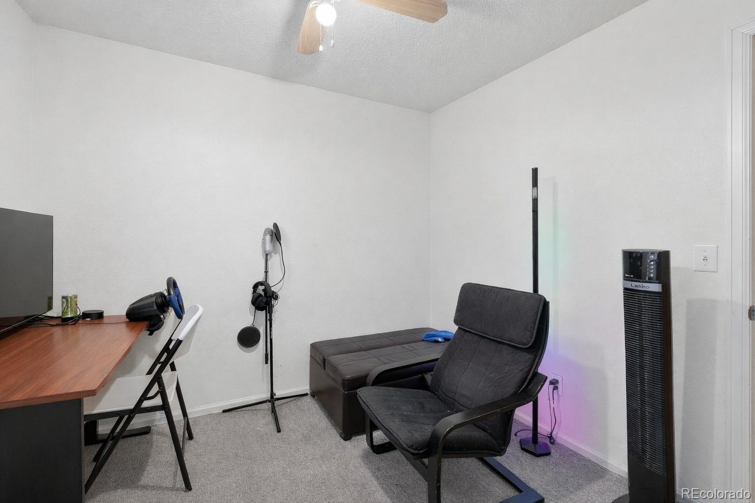 15852 E 48th Place Denver CO 80239