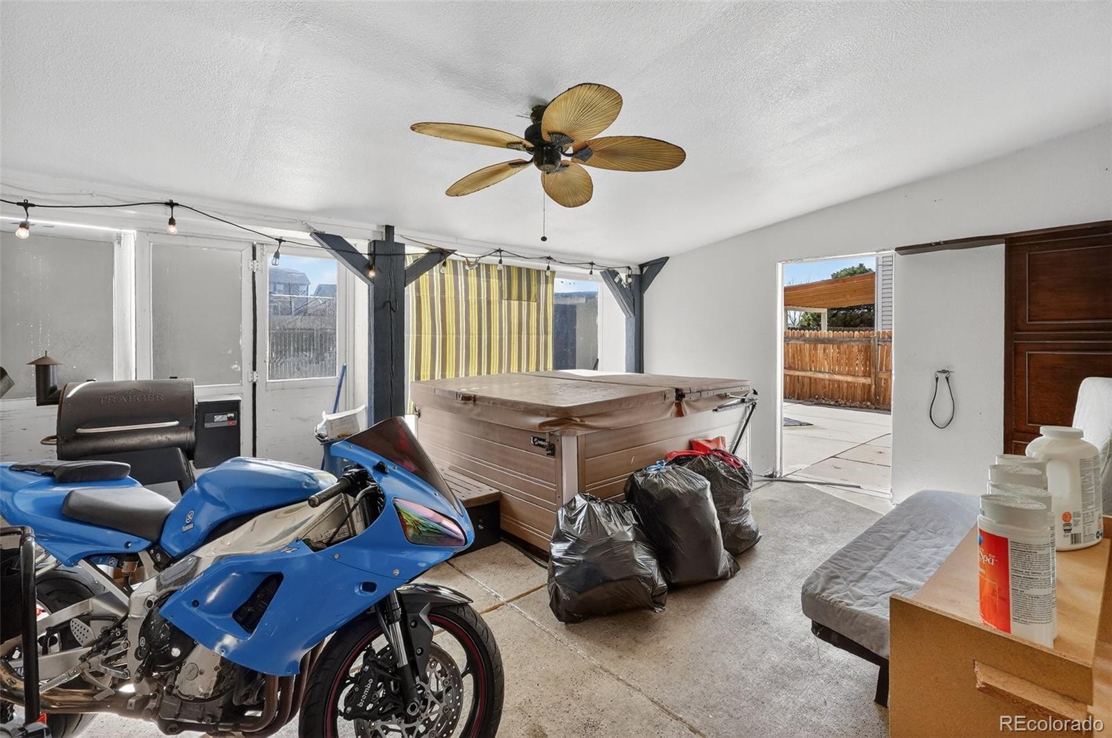 15852 E 48th Place Denver CO 80239