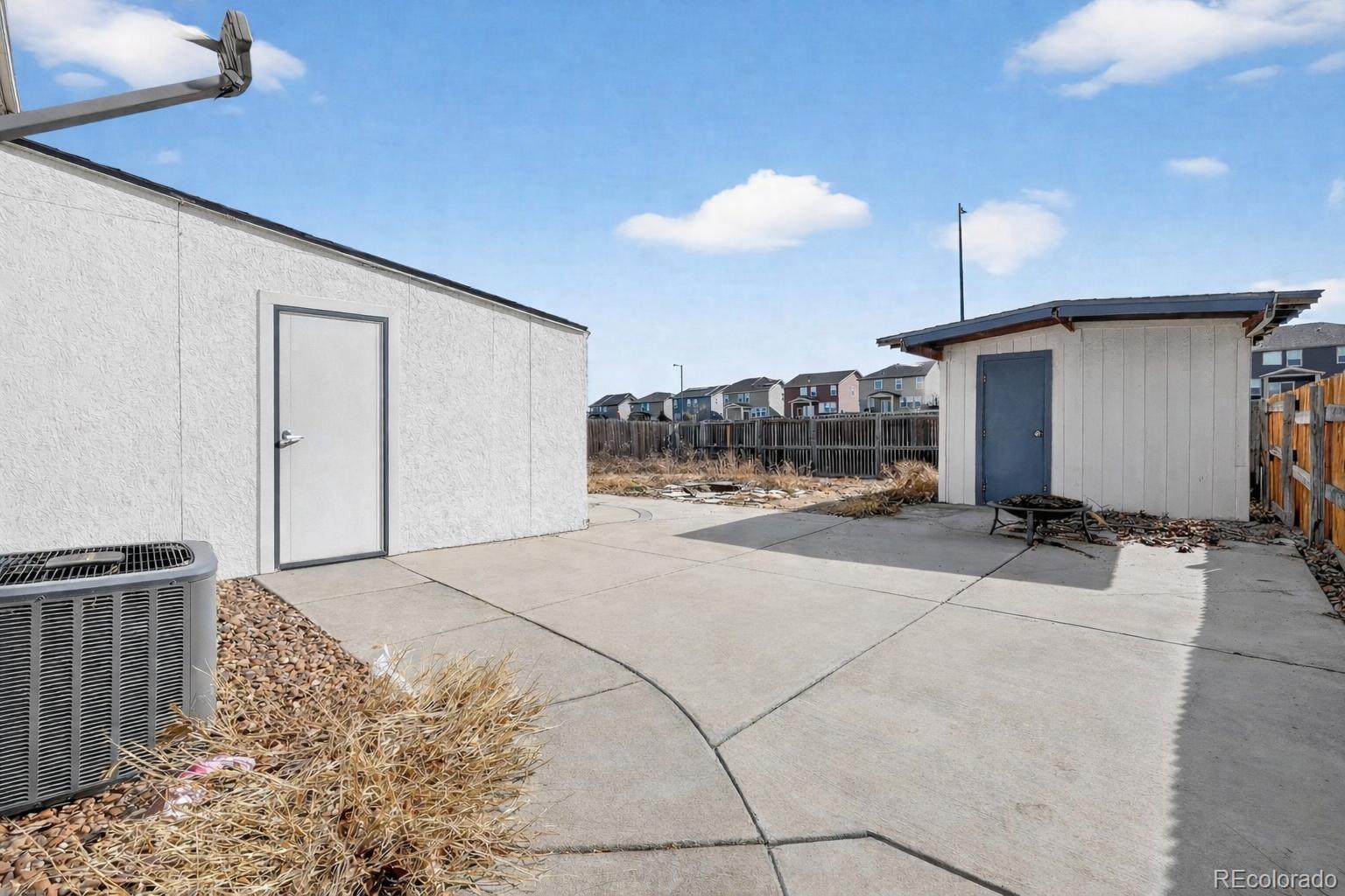 15852 E 48th Place Denver CO 80239