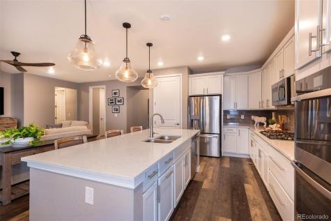 8796 S Tibet Court Aurora CO 80016