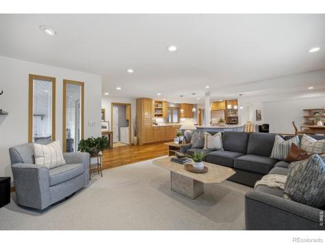 6006 Fox Hill Drive Longmont CO 80504