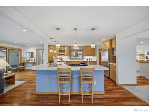 6006 Fox Hill Drive Longmont CO 80504