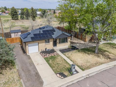 1741 E 105th Place Northglenn CO 80233