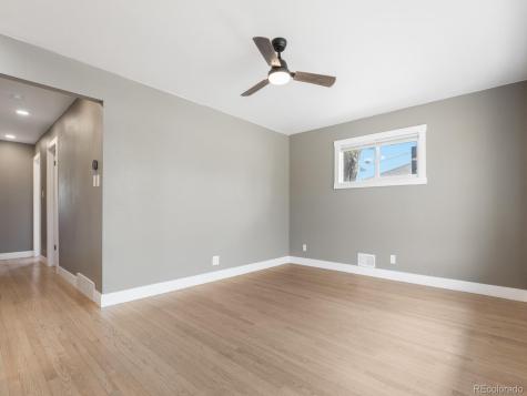 1741 E 105th Place Northglenn CO 80233