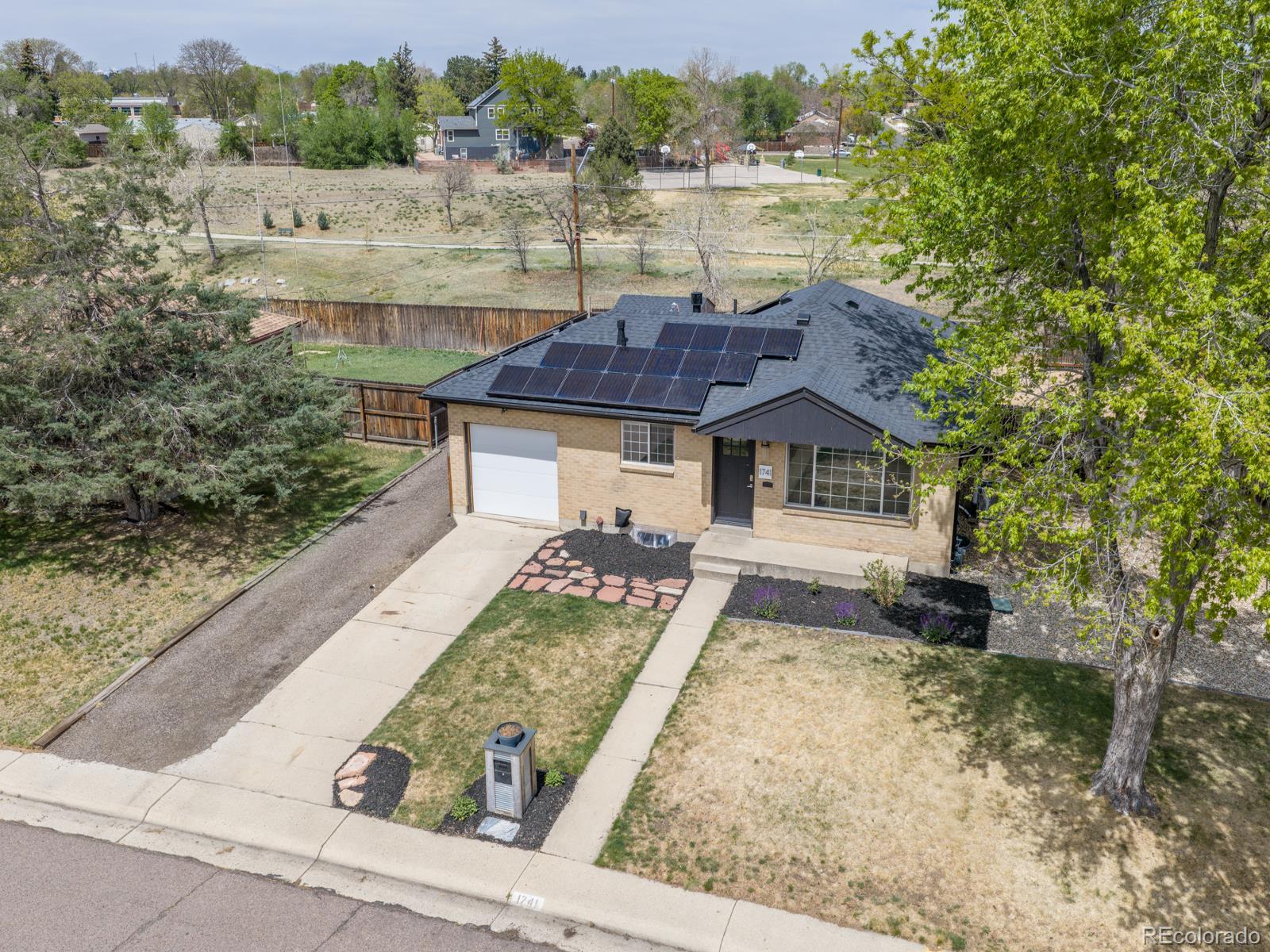 1741 E 105th Place Northglenn CO 80233