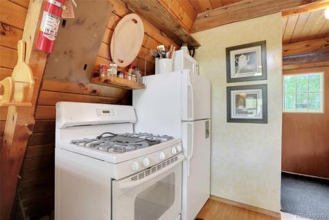 1121 GCR 2416 Kremmling CO 80459