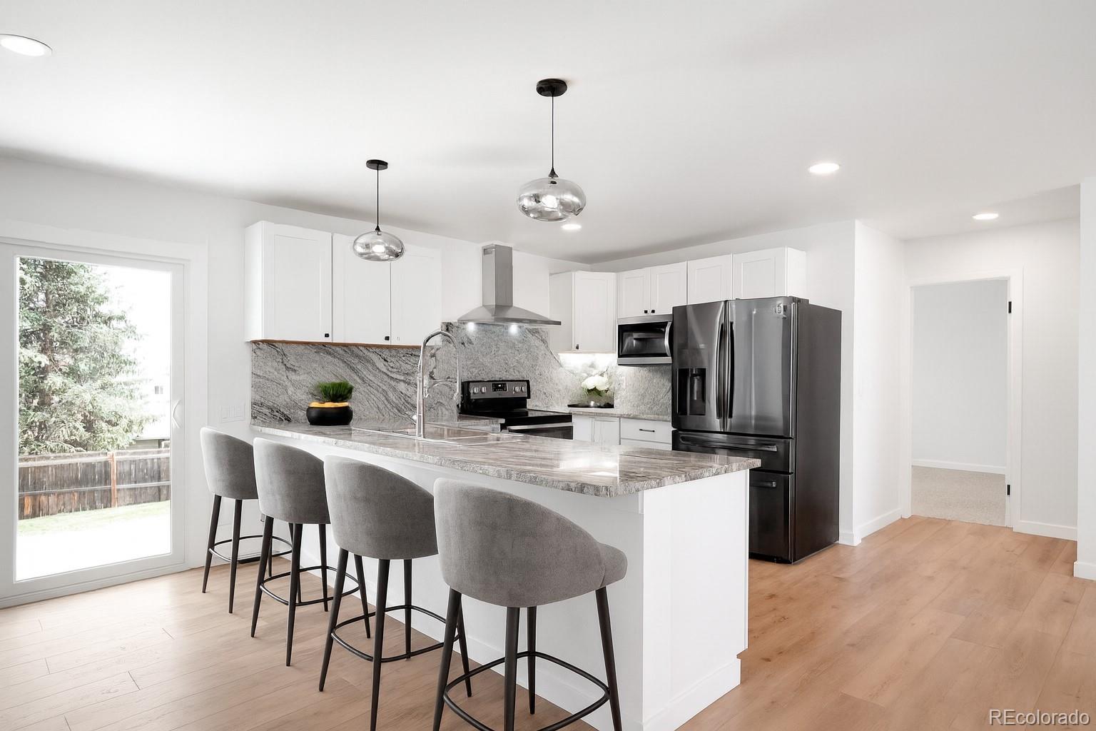 558 S Field Court Lakewood CO 80226
