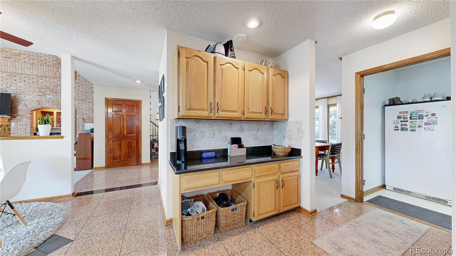 2462 Country Club Loop Denver CO 80234