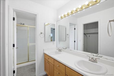 3449 S Espana Court Aurora CO 80013