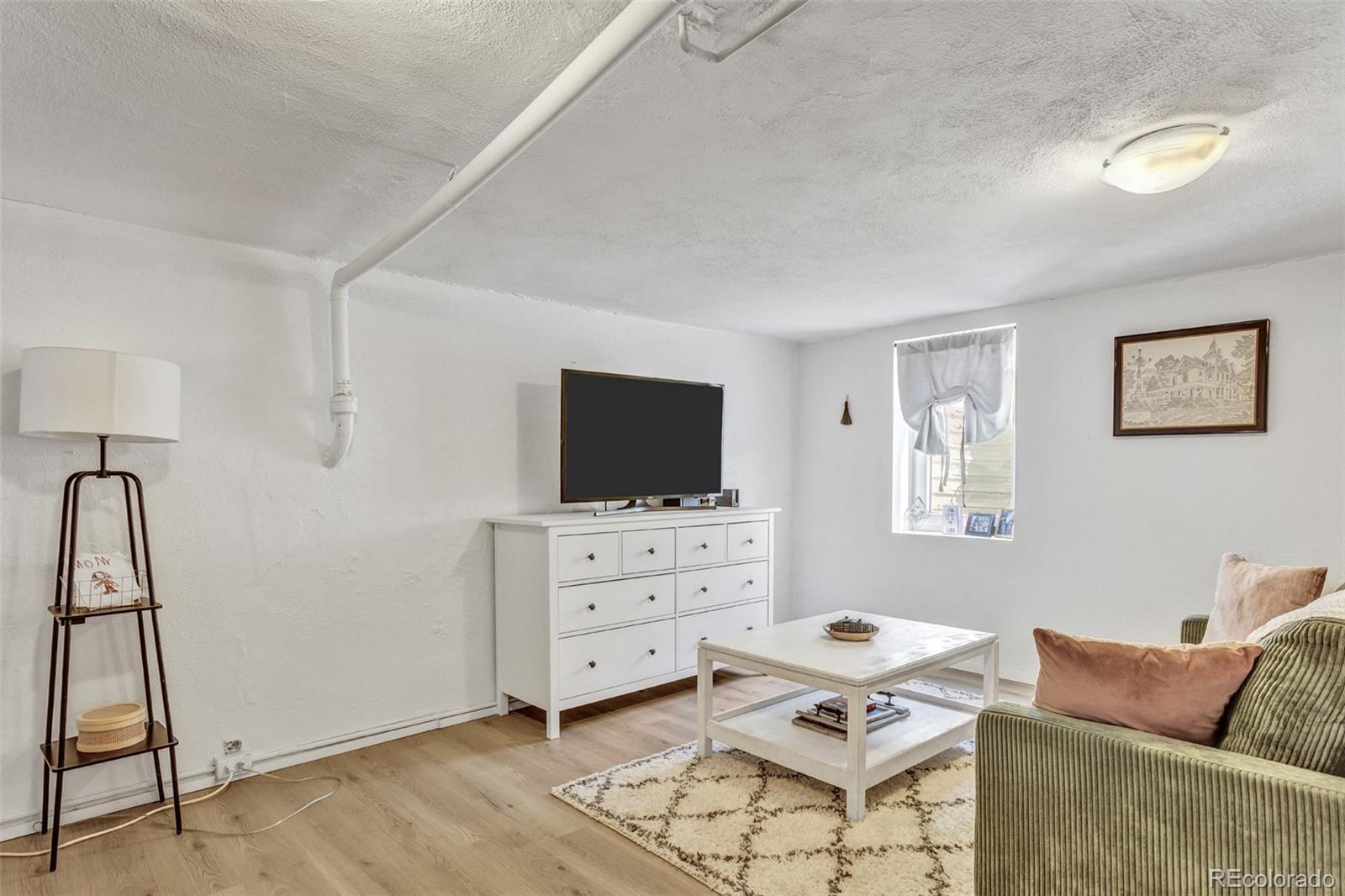 1337 Bellaire Street Denver CO 80220