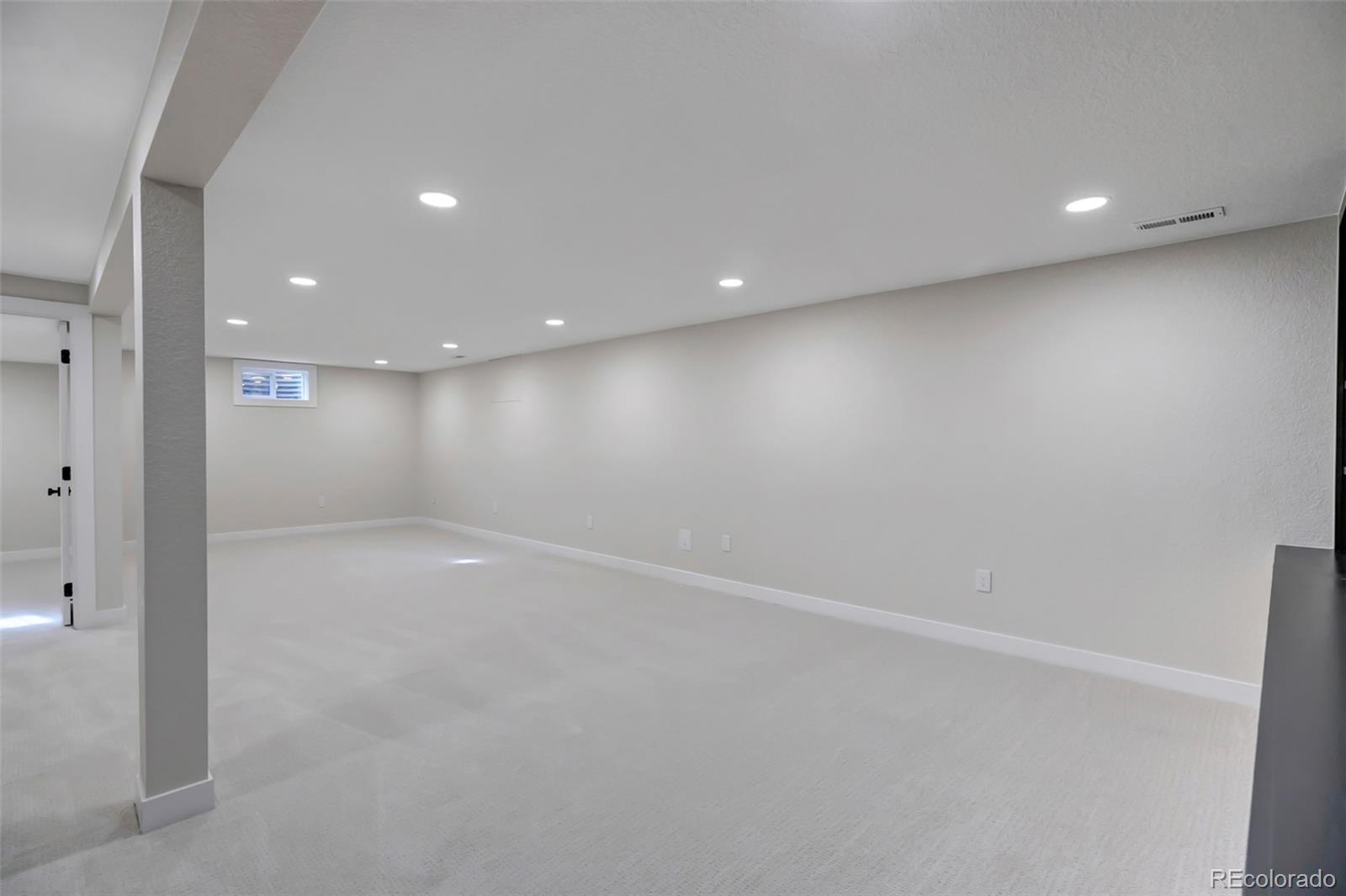 3608 S Newport Way Denver CO 80237