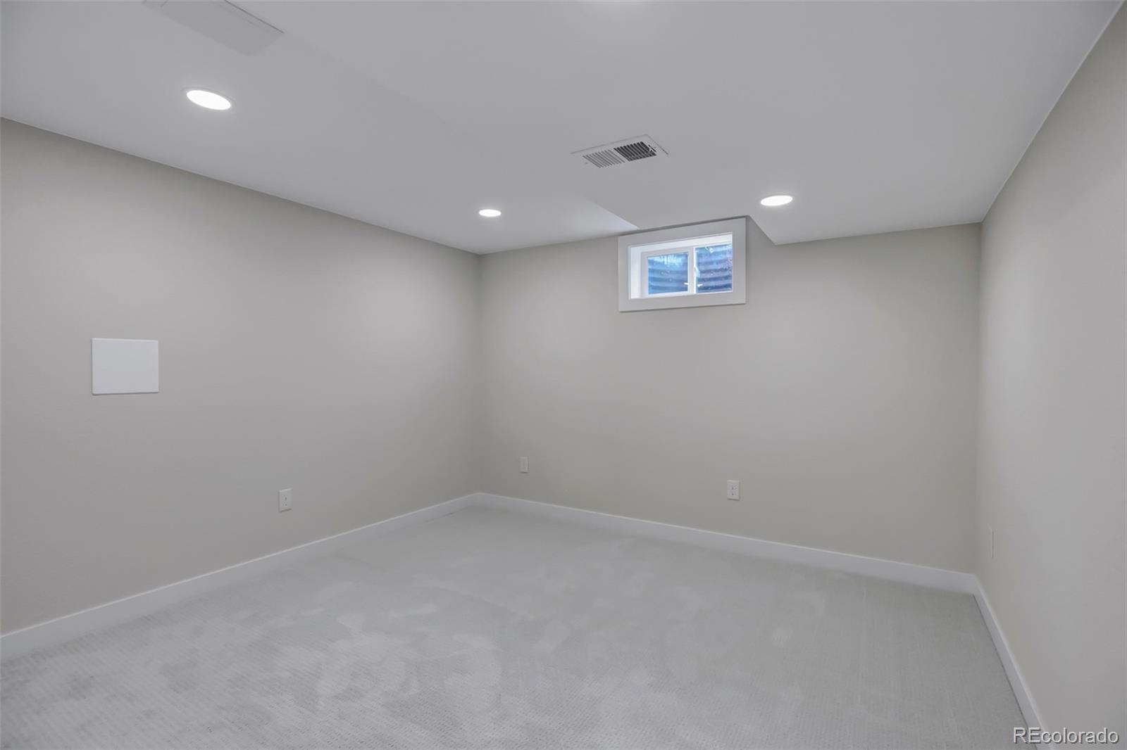 3608 S Newport Way Denver CO 80237