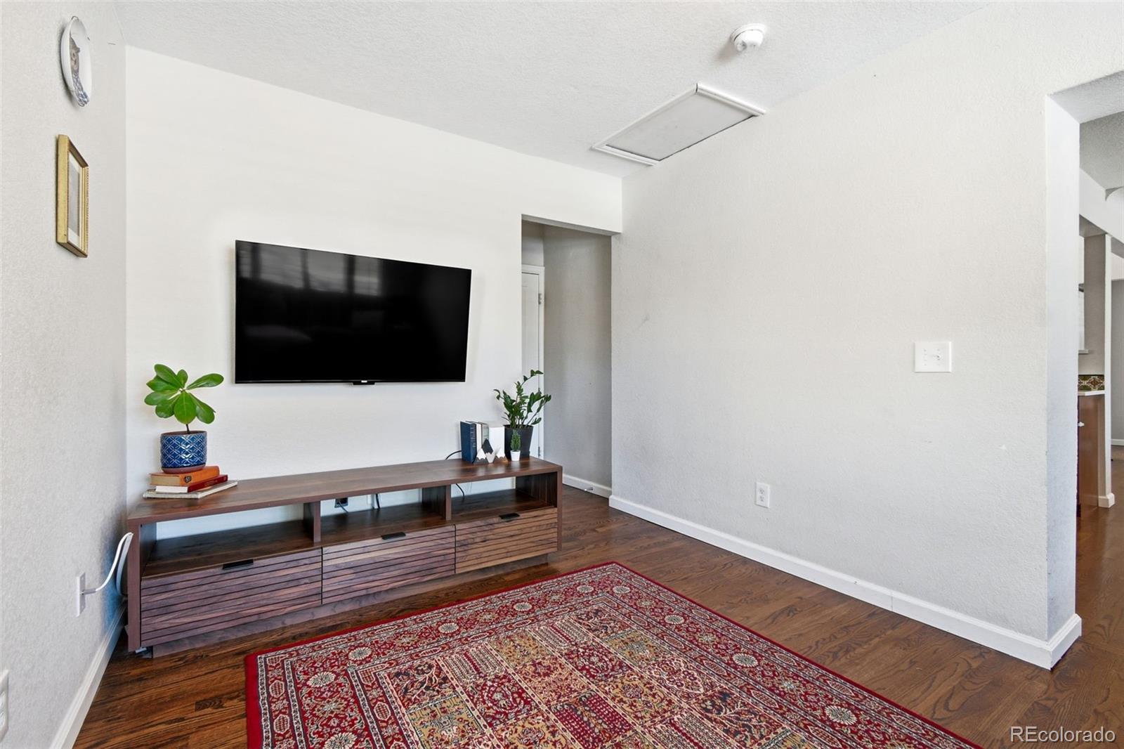 2960 Ivy Street Denver CO 80207