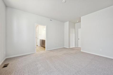 22736 E 47th Place Aurora CO 80019