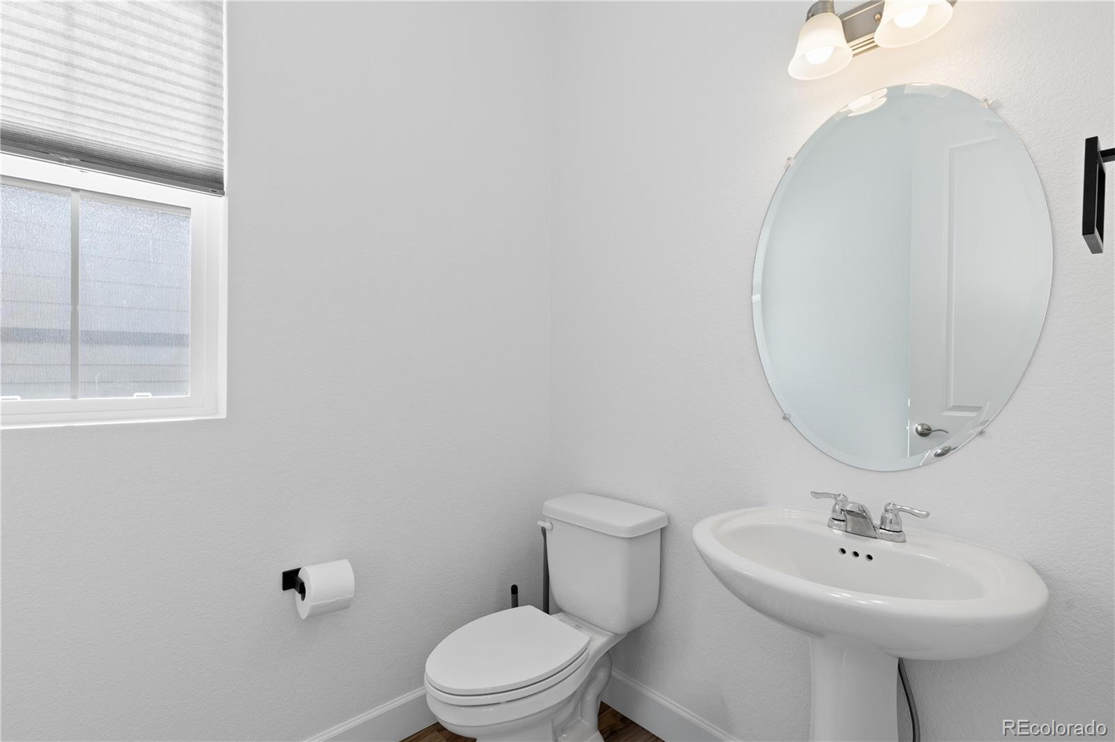 664 N Yantley Street Aurora CO 80018