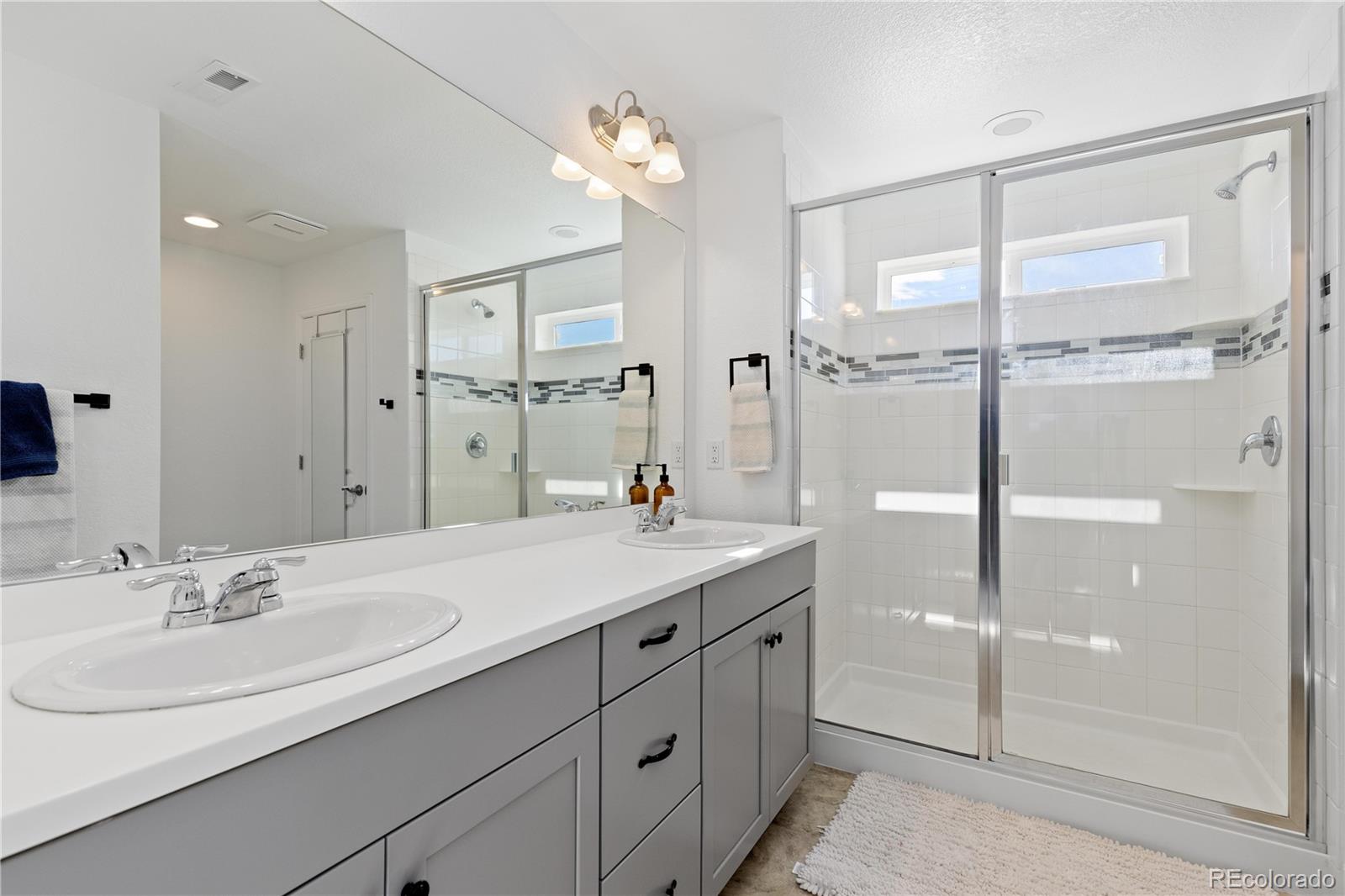 664 N Yantley Street Aurora CO 80018