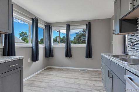 11612 Del Mar Parkway Aurora CO 80010