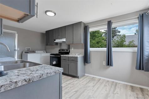 11612 Del Mar Parkway Aurora CO 80010