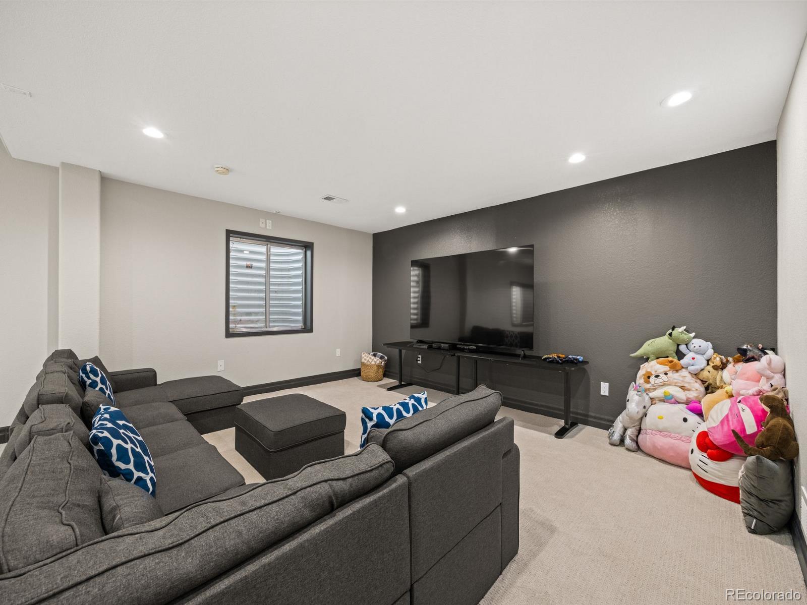 5387 Spur Cross Trail Parker CO 80134