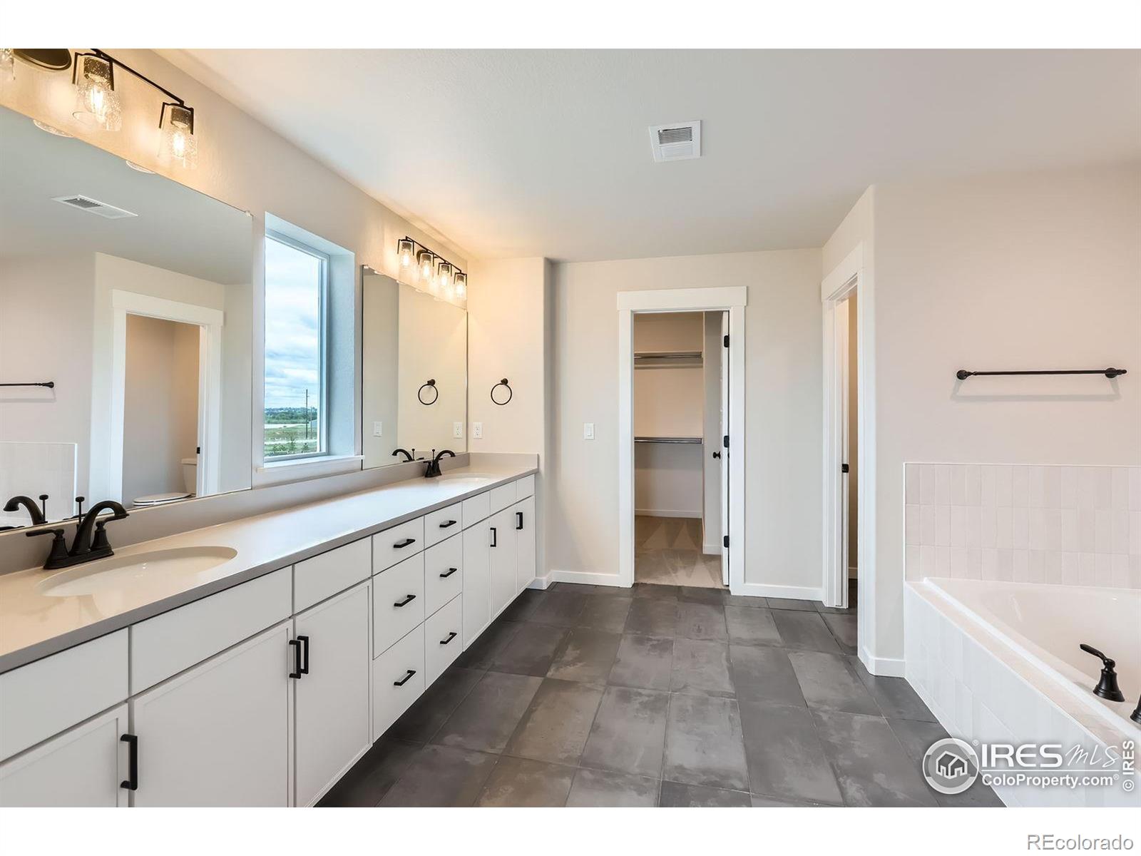 5901 Aspenglow Street Longmont CO 80504