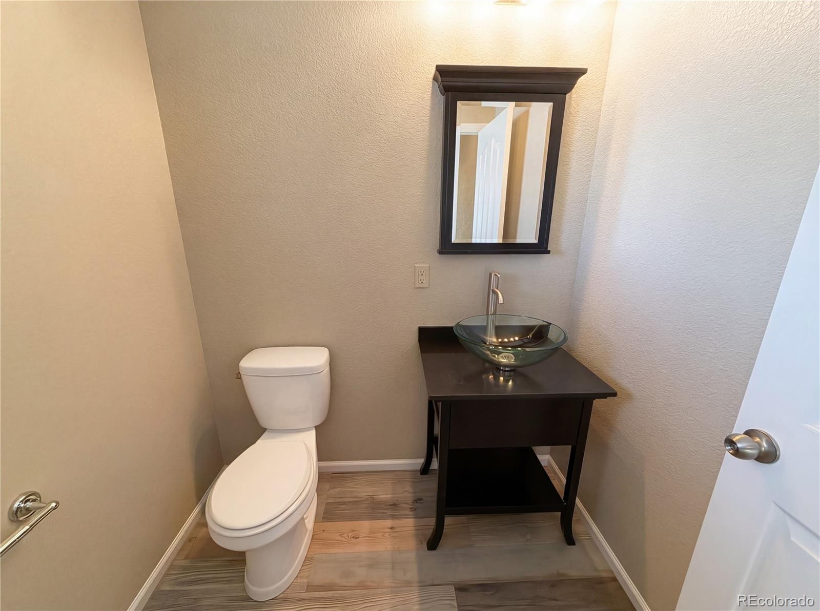 10049 Southlawn Circle Commerce City CO 80022