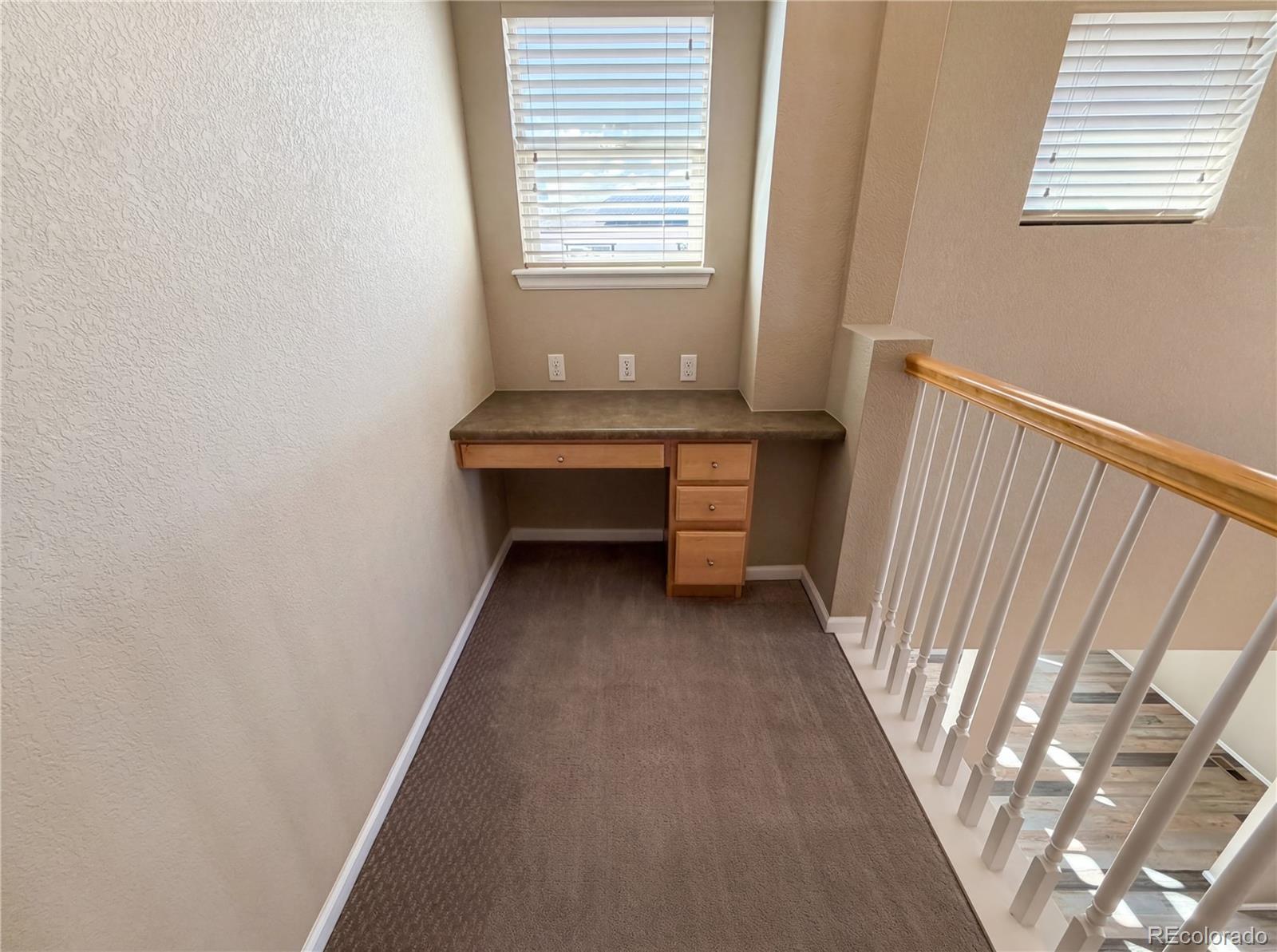 10049 Southlawn Circle Commerce City CO 80022