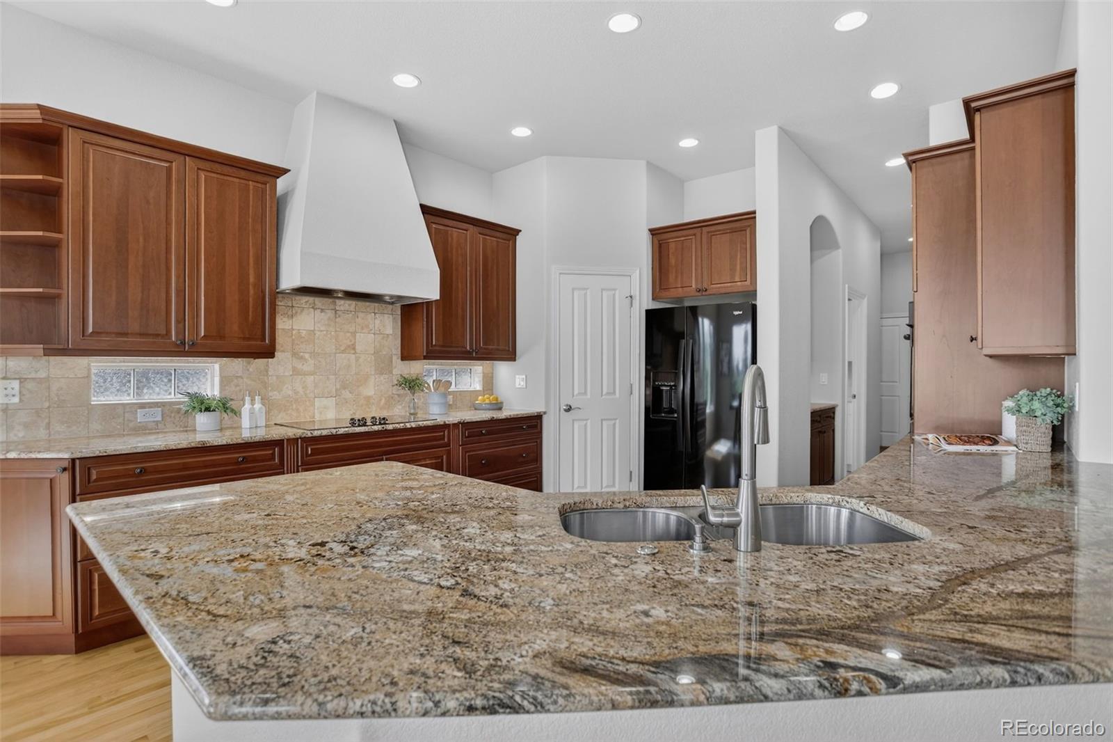 6568 S Blackhawk Way Aurora CO 80016