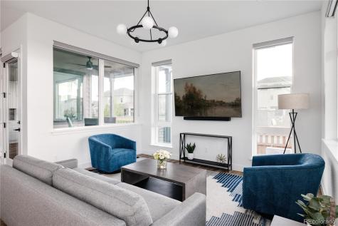 6010 N Perth Street Aurora CO 80019
