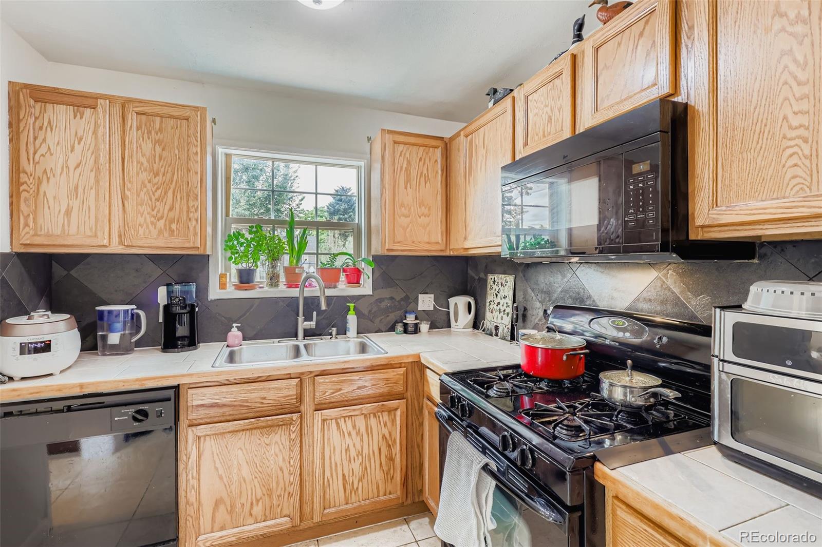 452 N Perry Street Denver CO 80204