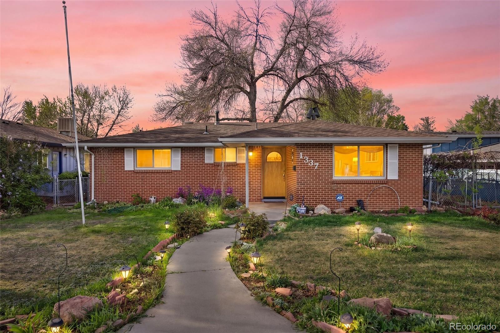 1337 Sharpe Place Longmont CO 80501
